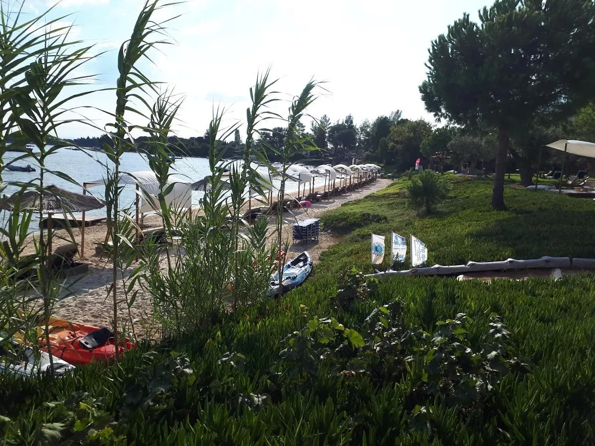 Anna Karra Studios & Apartments Vourvourou