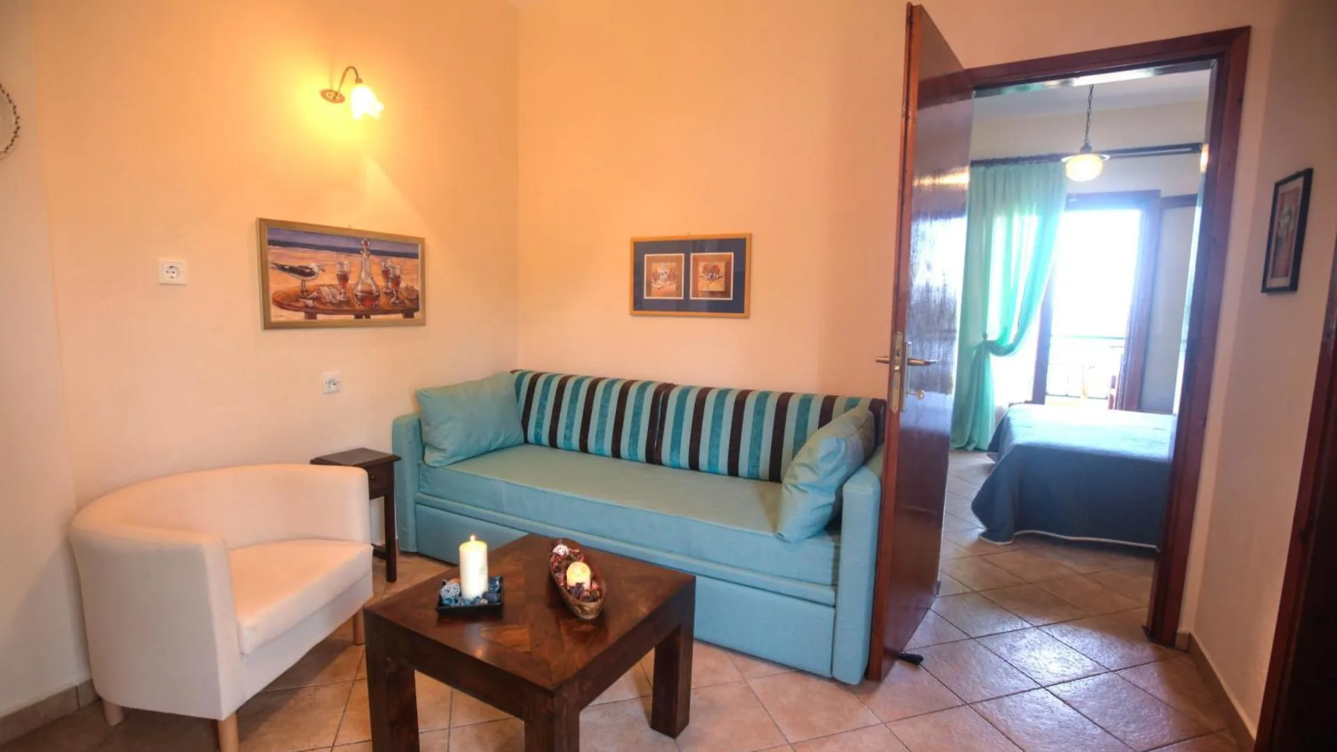 Anna Karra Studios & Apartments Vourvourou
