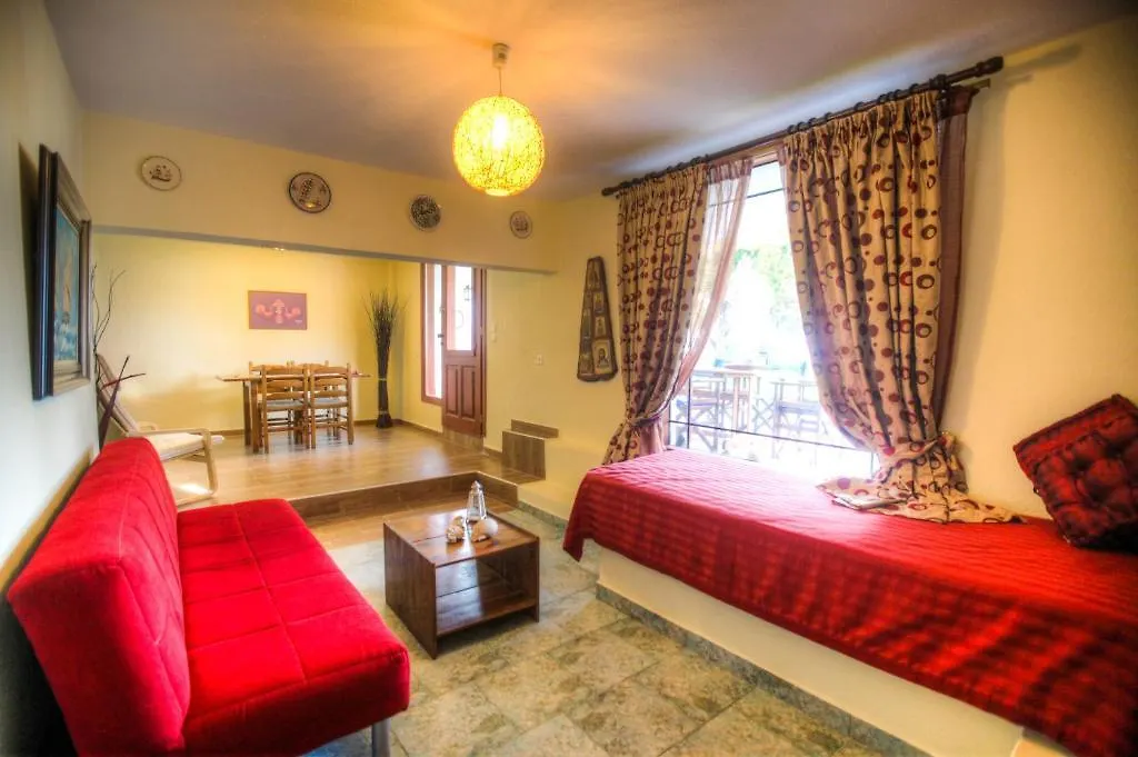 Anna Karra Studios & Apartments Vourvourou Řecko