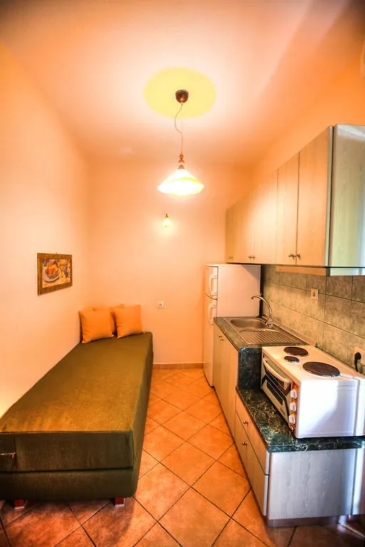 Anna Karra Studios & Apartments Vourvourou Řecko